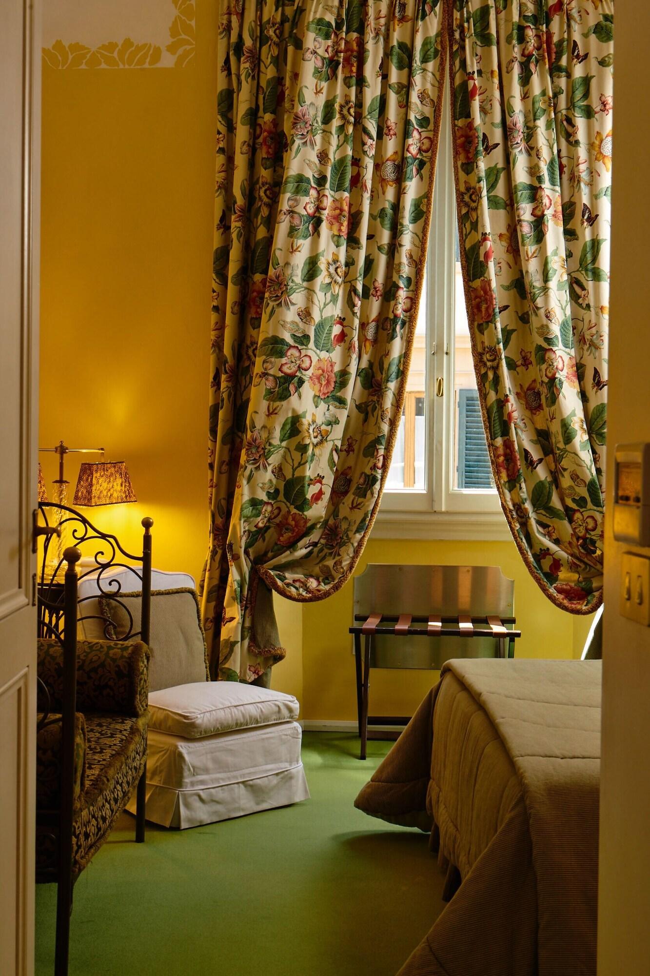 Casa Howard Firenze - Residenza D'Epoca Εξωτερικό φωτογραφία